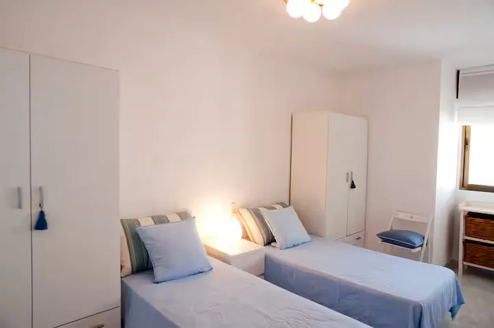 imgi_11_d7f72d77-f006-46a3-a111-f3916aace744